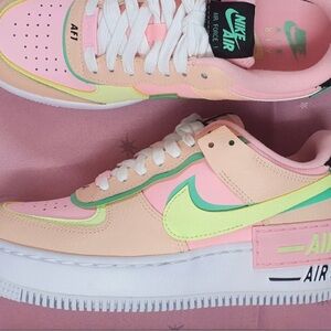 Nike Air Force 1 Pastel Sneakers